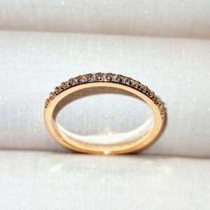 Anel meia aliança com zircônias banhado ouro - 09015819