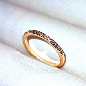 Anel meia aliança com zircônias banhado ouro - 09015819