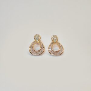 Brinco gota zircônia baguete ouro18k - 01040080